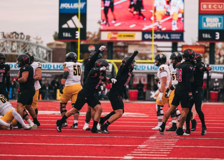 Rivalry won as Eagles down Vandals to remain perfect at Roos