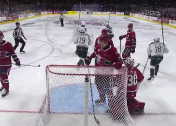 The Spokane Chiefs get blitzed 5-2, Saunderson nets first career goal