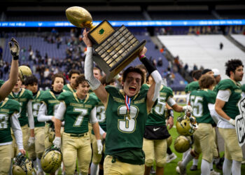 DeSales Finally Finishes the Climb, Claims 1B State Title With 26–14 Win Over Liberty Christian