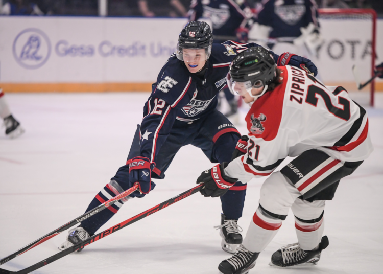 Tri-City Americans explode in third period, take down Warriors 7-3