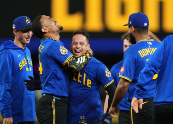 Leo Rivas' walk-off single (Photo: MLB.com)