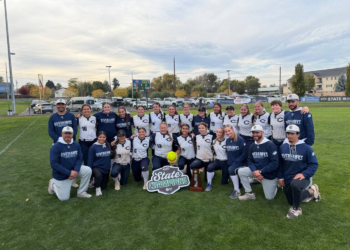 Chiawana slow-pitch reclaims 4A state title